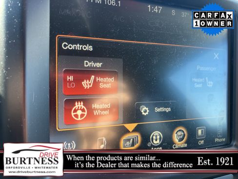 Used 2017 Jeep Cherokee Latitude w/ Cold Weather Group image 2