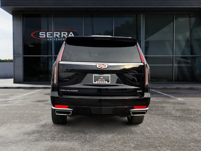 Certified 2024 Cadillac Escalade Premium Luxury w/ LPO, Floor Liner Package AWD/4WD image 4