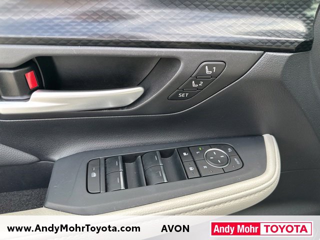 Used 2026 Toyota Grand Highlander AWD Hybrid image 10