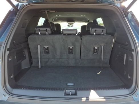 Used 2026 Chevrolet Traverse LT AWD/4WD image 23