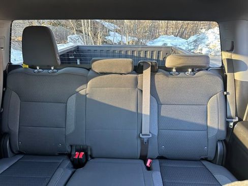 Used 2022 Chevrolet Silverado 1500 Custom AWD/4WD image 38