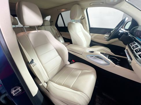 Used 2025 Mercedes-Benz GLE 450e 4MATIC image 31