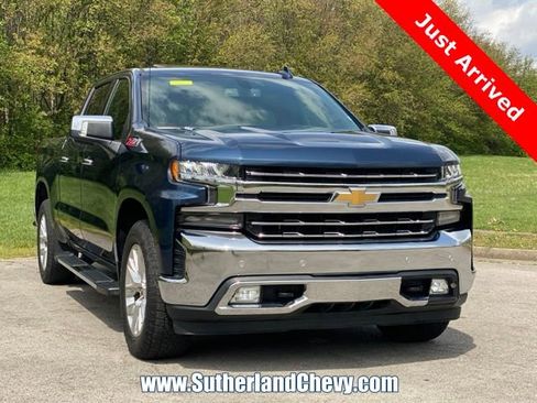 Used 2021 Chevrolet Silverado 1500 LTZ image 9