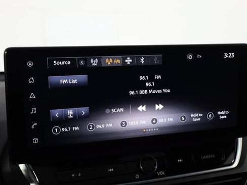 Used 2024 Nissan Altima 2.5 SR w/ SR Premium Package FWD image 28