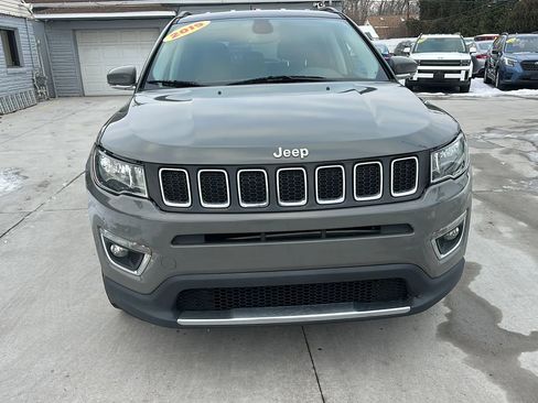 Used 2019 Jeep Compass Limited w/ Safety & Security Group image 2