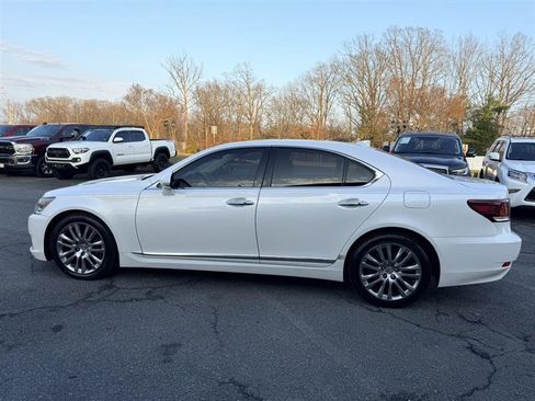 Used 2014 Lexus LS 460 w/ Comfort Package RWD image 8