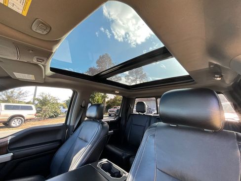 Used 2016 Ford F150 Lariat w/ Equipment Group 501A Mid image 17