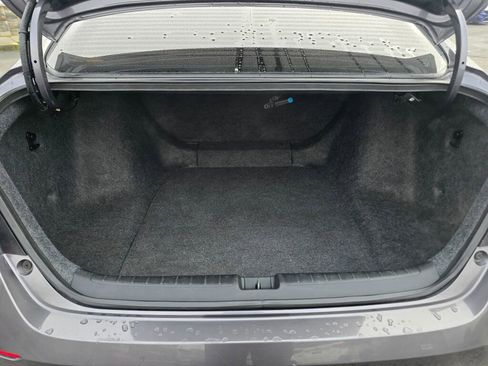 Used 2019 Honda Accord LX image 36