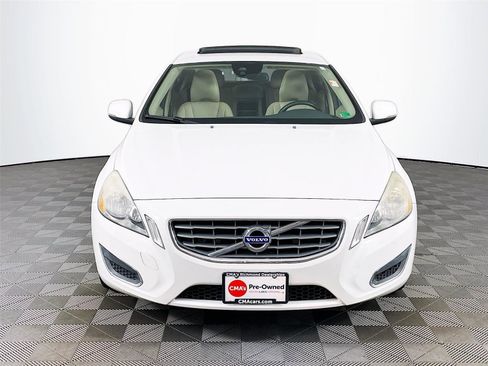 Used 2012 Volvo S60 T5 image 2