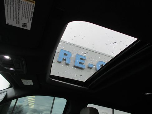 Used 2023 Chevrolet Silverado 1500 ZR2 w/ Technology Package image 22