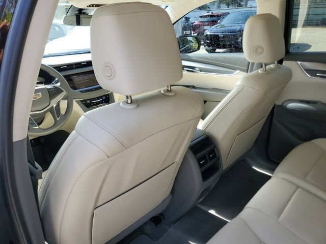 Used 2021 Cadillac XT5 Premium Luxury w/ LPO, Floor Liner Package FWD image 13