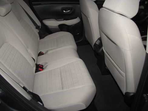 Certified 2025 Honda HR-V LX image 15