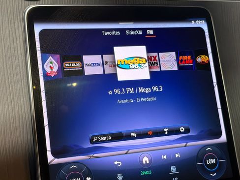 Used 2023 Mercedes-Benz EQE 350+ SUV image 17
