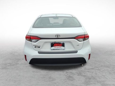Certified 2023 Toyota Corolla LE FWD image 6