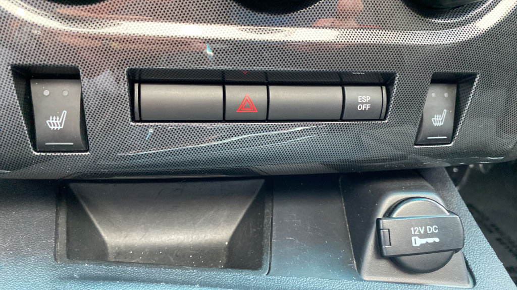 Used 2009 Dodge Challenger SRT8 w/ SRT Option Group II RWD image 34