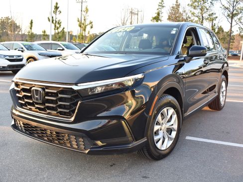 Certified 2023 Honda CR-V LX image 5