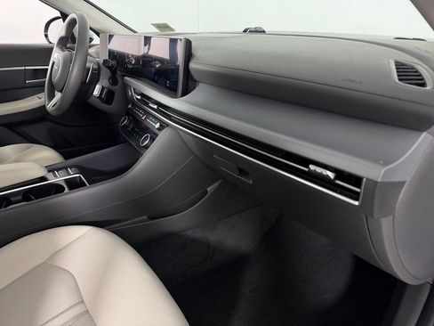 Used 2025 Hyundai Sonata SEL FWD image 27