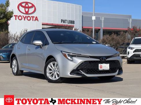 Certified 2025 Toyota Corolla SE image 1