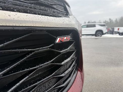 Used 2023 Chevrolet TrailBlazer RS w/ Sun and Liftgate Package image 9