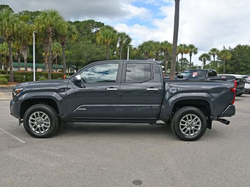 Certified 2025 Toyota Tacoma Limited AWD/4WD image 5