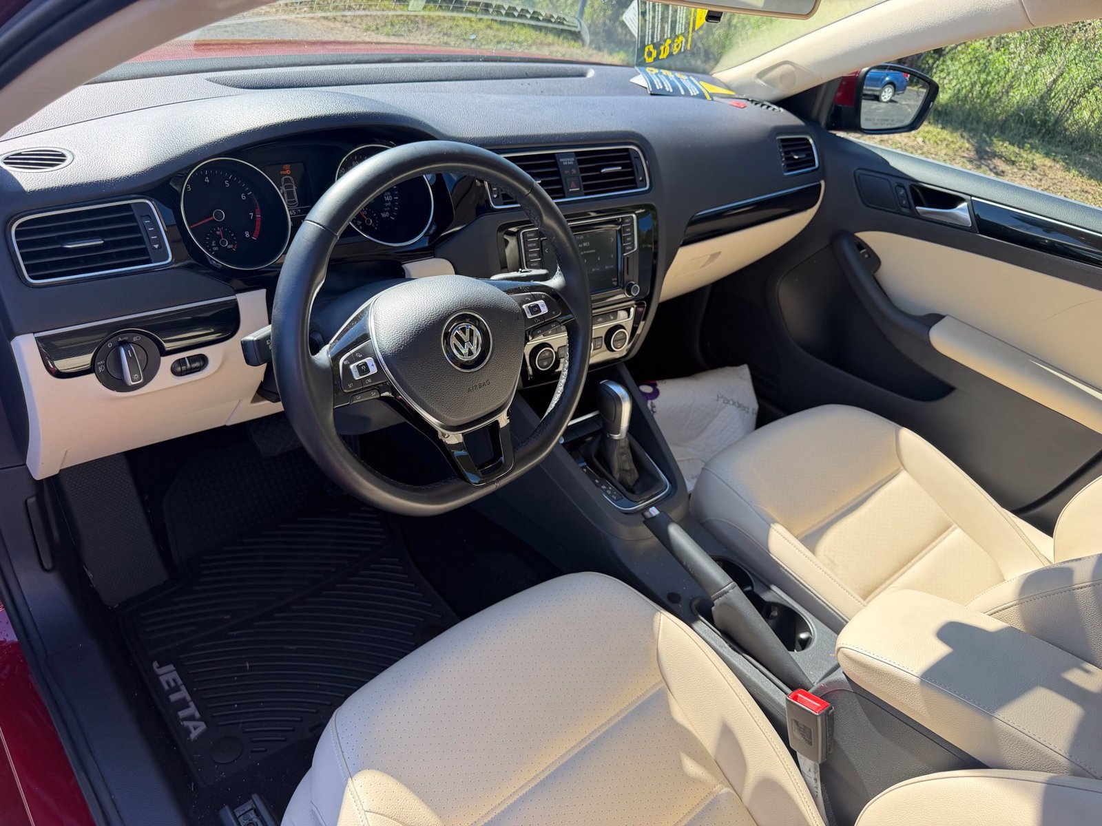 Used 2017 Volkswagen Jetta SEL FWD image 12