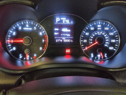 Used 2017 Kia Forte LX image 23