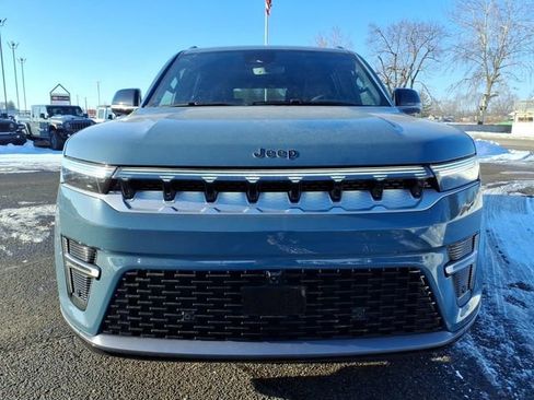 New 2026 Jeep Grand Wagoneer L image 2