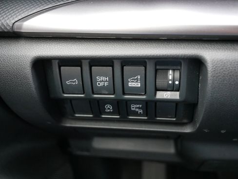 Used 2023 Subaru Forester Premium AWD/4WD image 26