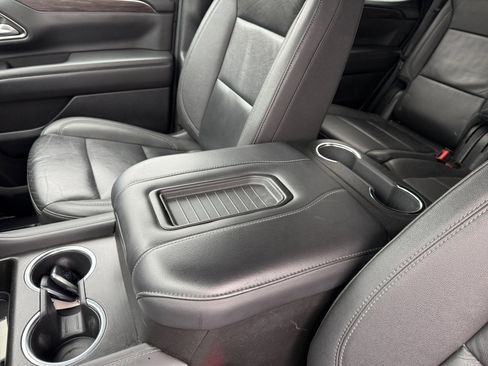 Used 2024 Chevrolet Tahoe LT image 14