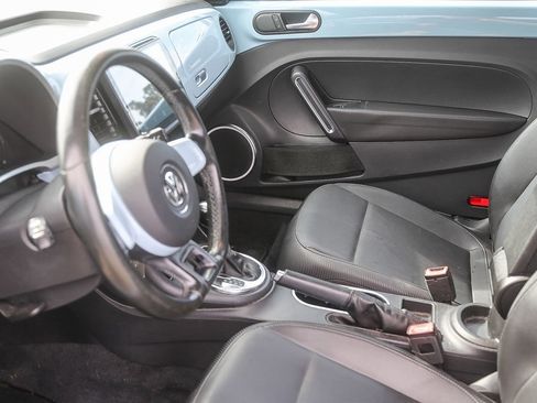 Used 2013 Volkswagen Beetle 2.5 image 5