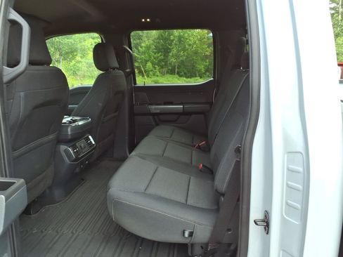Used 2022 Ford F150 XLT w/ Equipment Group 302A High AWD/4WD image 11