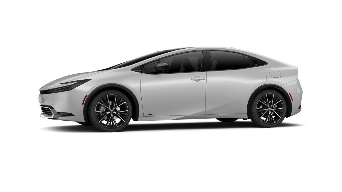 New 2027 Toyota Prius Limited w/ Limited Premium Package AWD/4WD image 5