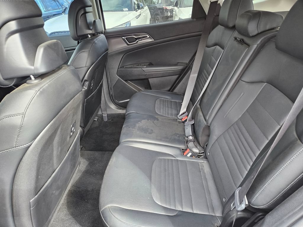 Used 2023 Kia Sportage SX AWD/4WD image 11