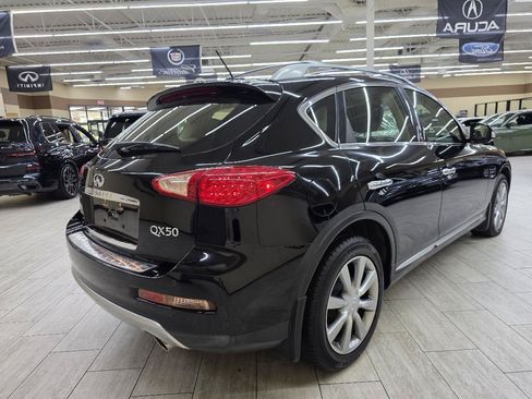 Used 2017 INFINITI QX50 2WD w/ Premium Plus Package image 6