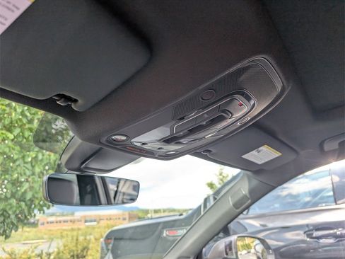 Used 2024 Audi Q5 e Premium Plus image 30