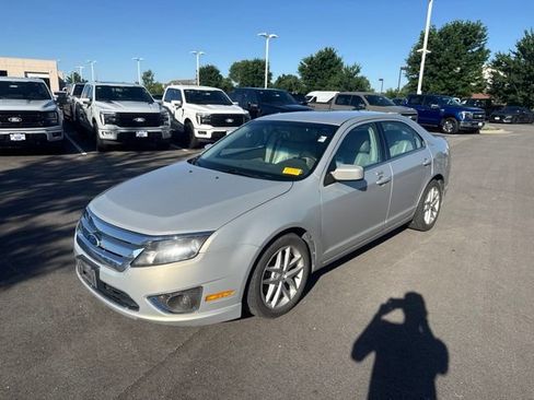 Used 2010 Ford Fusion SEL FWD image 3