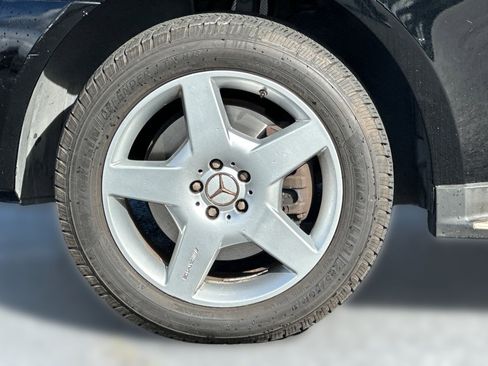Used 2008 Mercedes-Benz ML 550 4MATIC image 11
