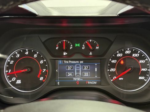 Used 2020 Chevrolet Camaro LT RWD image 17