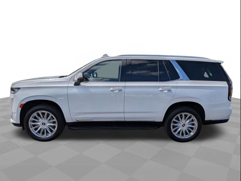 Certified 2024 Cadillac Escalade Premium Luxury w/ LPO, Floor Liner Package AWD/4WD image 7