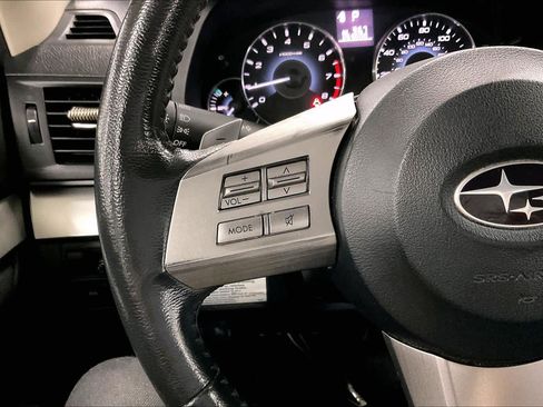 Used 2011 Subaru Legacy 2.5i Premium w/ All-Weather Pkg AWD/4WD image 22