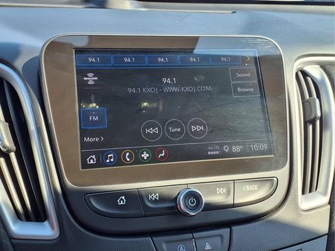 Used 2024 Chevrolet Malibu LT FWD image 10