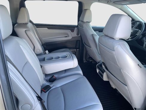 Used 2022 Honda Odyssey Touring image 44