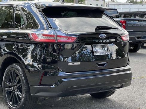 Used 2024 Ford Edge ST-Line w/ Cargo Accessory Package image 7