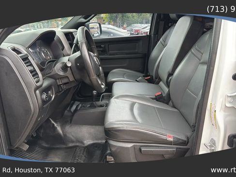 Used 2022 RAM 2500 Tradesman image 28