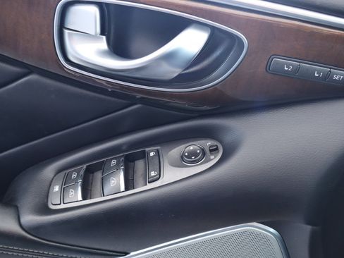 Used 2017 INFINITI Q50 Red Sport 400 image 34