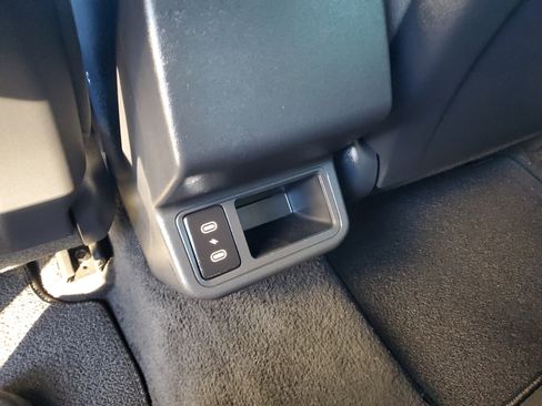 Used 2025 Kia K4 LXS image 15