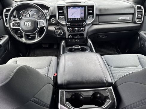 Used 2022 RAM 1500 Big Horn AWD/4WD image 14