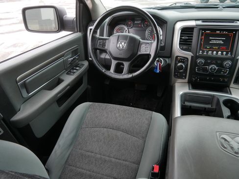 Used 2017 RAM 1500 Big Horn image 9