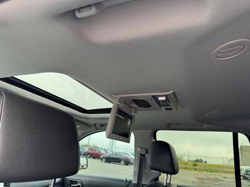 Used 2017 Chevrolet Tahoe Premier image 13