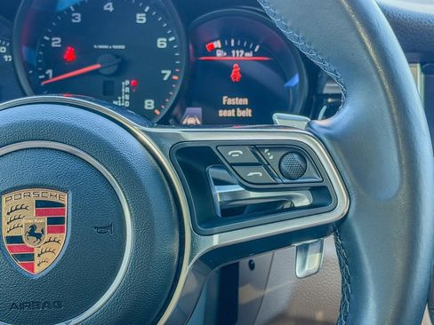 Used 2019 Porsche Macan image 13